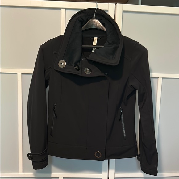 Lululemon Athletica Black Tailored Bomber Jacket - Picture 3 of 10